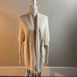 Elegant Cream Cable Knit Cardigan